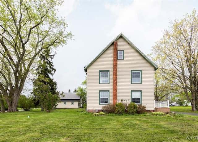 Property at 9103 Gowanda State Rd, Eden, NY 14057, 3 beds, 1 bath