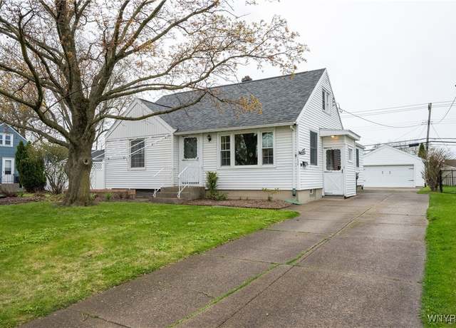 Property at 1936 Parker Blvd, Tonawanda, NY 14150, 3 beds, 1.5 baths
