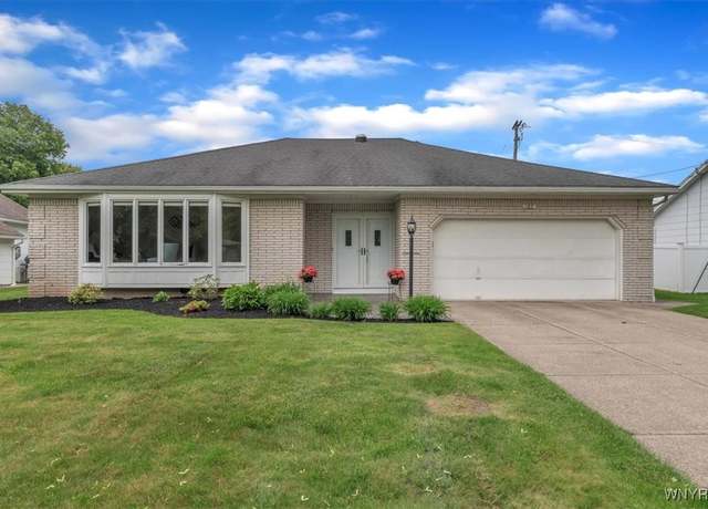 Property at 189 Presidio Pl, Amherst, NY 14221, 3 beds, 2.5 baths