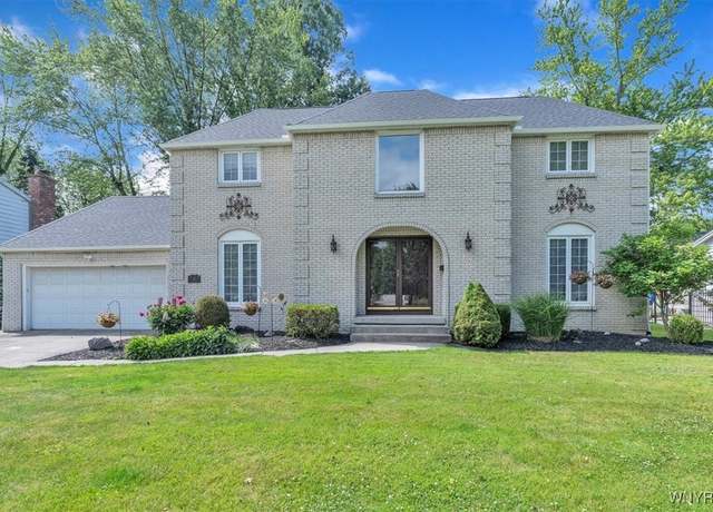 Property at 65 Autumnview Rd, Amherst, NY 14221, 4 beds, 2.5 baths
