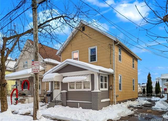 Property at 17 Pries Ave, Buffalo, NY 14220, 3 beds, 1.5 baths