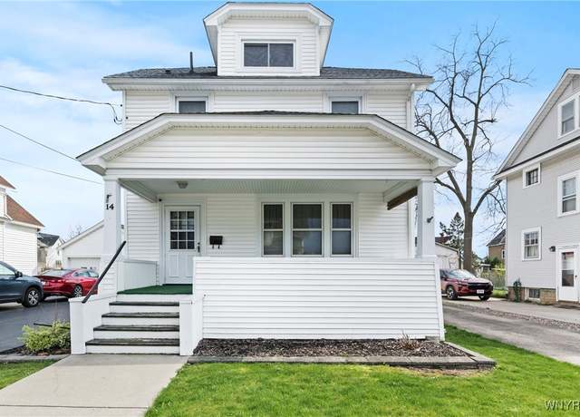 Property at 14 Freeman Ave, Royalton, NY 14105, 4 beds, 2 baths