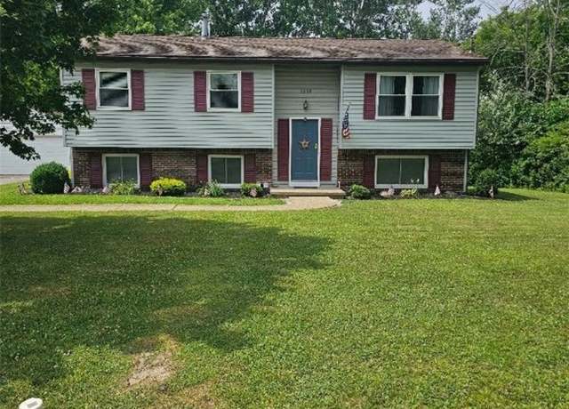 Property at 3930 Taylor Rd, Orchard Park, NY 14127, 5 beds, 2 baths