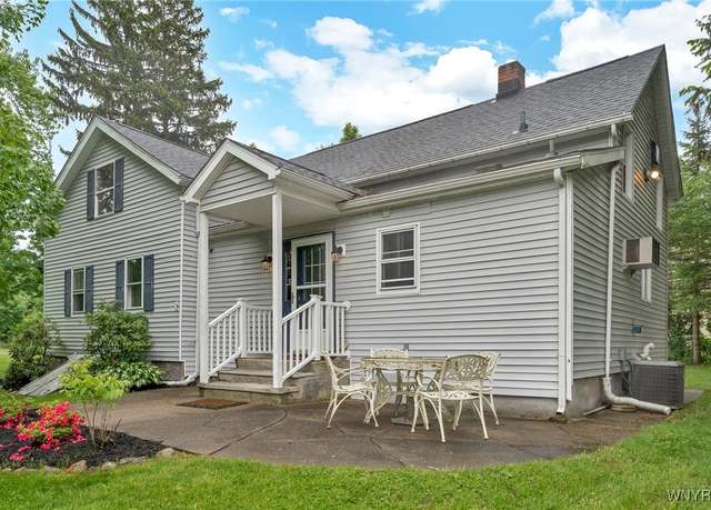 Property at 1160 Stolle Rd, Elma, NY 14059, 4 beds, 2 baths
