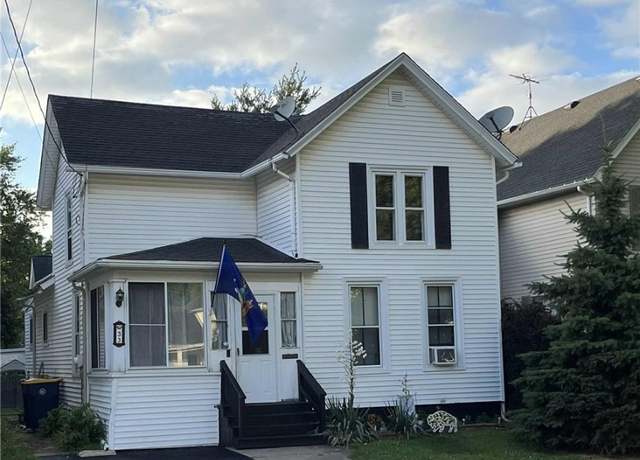Property at 33 Irving St, Lockport City, NY 14094, 4 beds, 1 bath