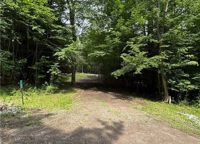 Property at 11256 Blanchard Rd, Holland, NY 14080, 3 beds
