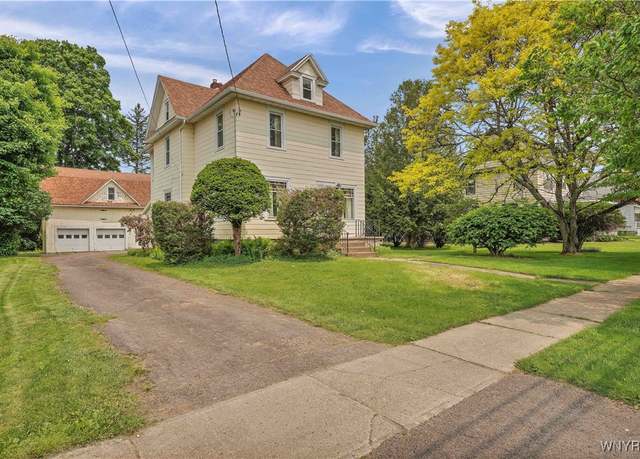 Property at 65 E Main St, Arcade, NY 14009, 4 beds, 1.5 baths