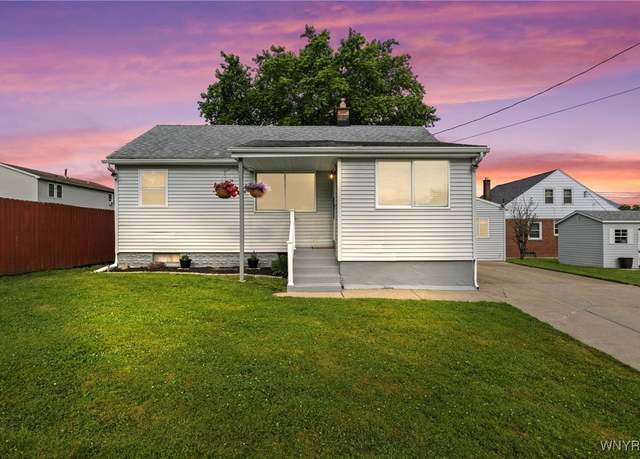 Property at 359 Lakeview Ave, Orchard Park, NY 14127, 3 beds, 1 bath