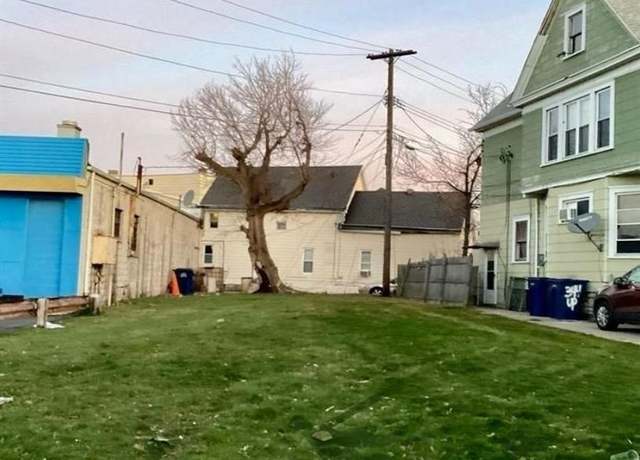 Property at 340 Hampshire St, Buffalo, NY 14213