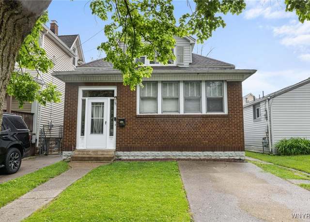 Property at 30 Ashton Pl, Buffalo, NY 14220, 3 beds, 1 bath