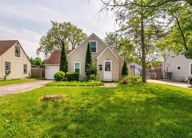 Property at 55 Spruce Rd, Amherst, NY 14226, 3 beds, 1 bath