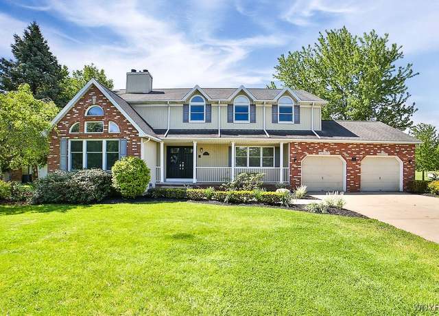 Property at 30 River Oaks Dr, Grand Island, NY 14072, 4 beds, 2.5 baths