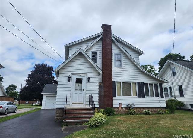 Property at 123 Roseland Ave, Ridgeway, NY 14103, 3 beds, 1 bath