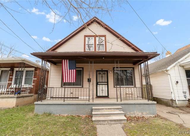 Property at 1926 Welch Ave, Niagara Falls, NY 14303, 3 beds, 2 baths