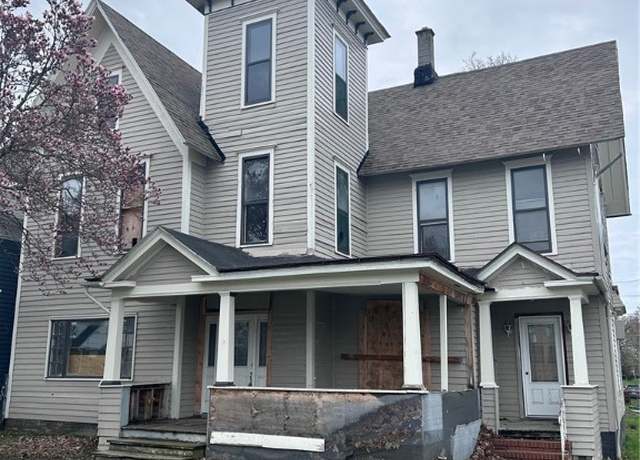 Property at 501 Deer St, Dunkirk-city, NY 14048, 6 beds, 2 baths