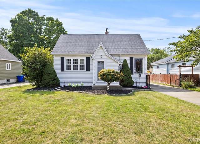 Property at 3040 Lyth Rd, Hamburg, NY 14218, 3 beds, 1 bath