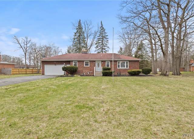 Property at 5024 Bronson Dr, Lewiston, NY 14092, 3 beds, 1 bath