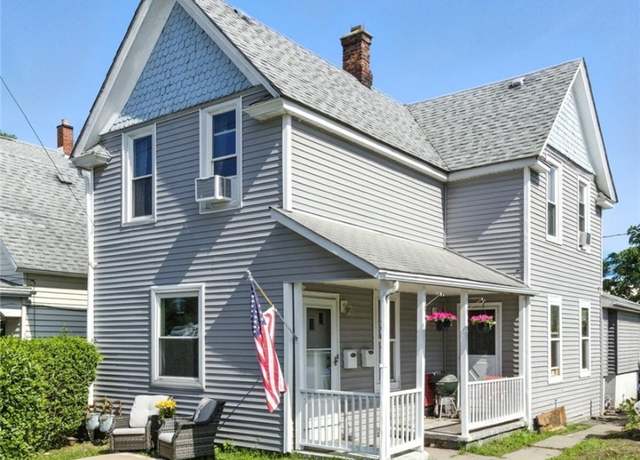 Property at 3698 1st St, Hamburg, NY 14219, 4 beds, 2 baths