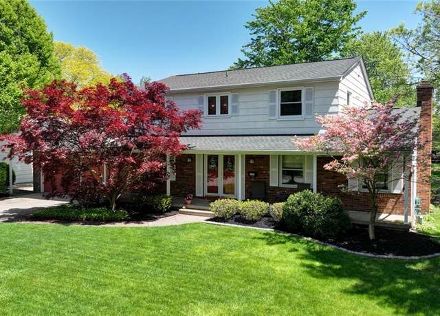 Property at 107 Parkhaven Dr, Amherst, NY 14228, 4 beds, 2.5 baths