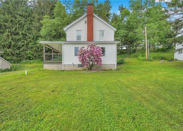 Property at 6648 Railroad Ave, Eagle, NY 14024, 3 beds, 2 baths