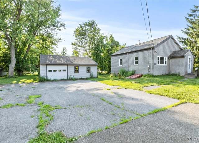 Property at 4603 S Park Ave, Hamburg, NY 14075, 2 beds, 1 bath