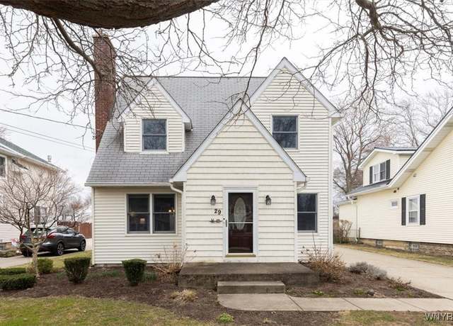 Property at 29 Victory Ave, Hamburg, NY 14075, 3 beds, 1.5 baths