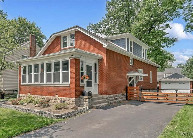 Property at 175 Highland Dr, Amherst, NY 14221, 4 beds, 2 baths
