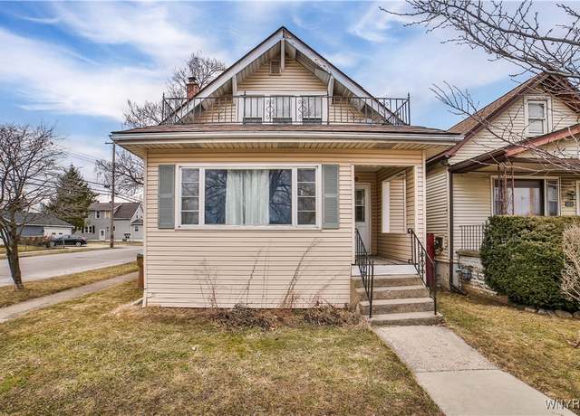 Property at 90 Clover Pl, Cheektowaga, NY 14225, 5 beds, 2 baths