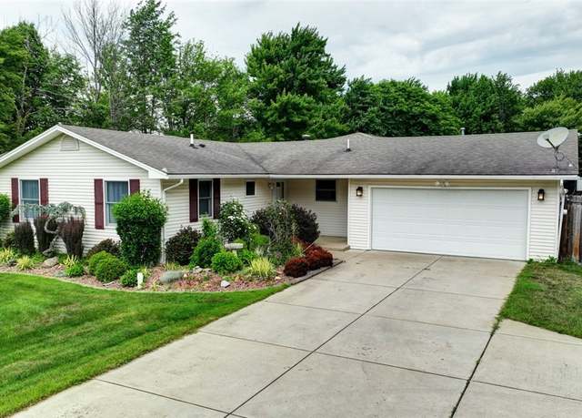Property at 1080 Blakeley Rd, Aurora, NY 14052, 3 beds, 2 baths