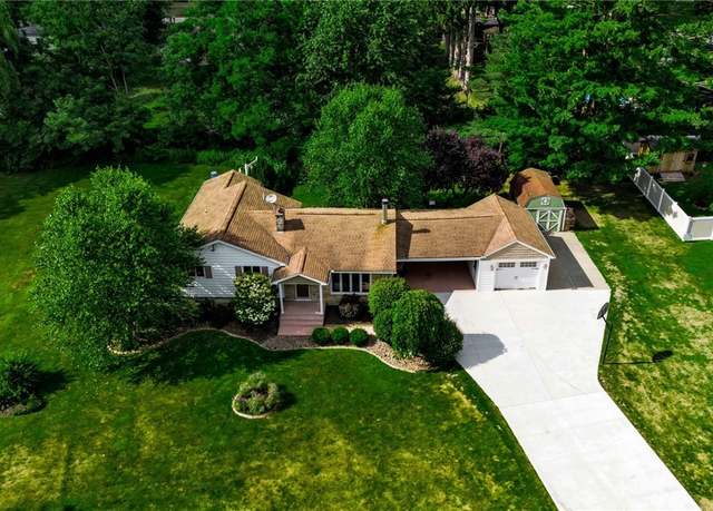 Property at 6693 Rollin Dr, Boston, NY 14025, 3 beds, 1.5 baths