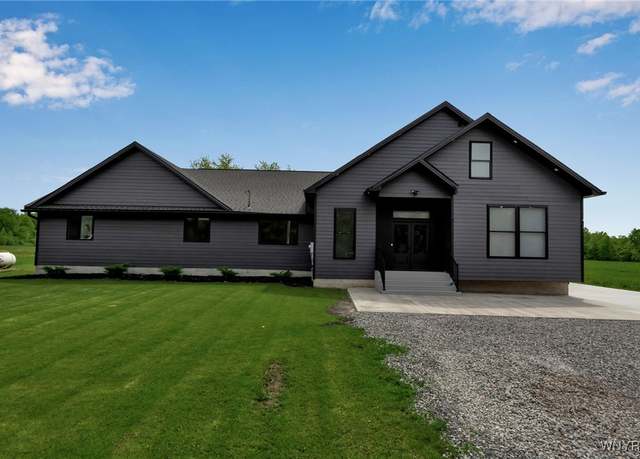 Property at 3333 Beebe Rd, Wilson, NY 14108, 4 beds, 2.5 baths