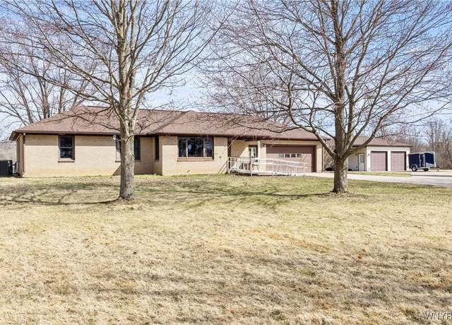 Property at 5883 Bowmiller Rd, Lockport-town, NY 14094, 3 beds, 2 baths