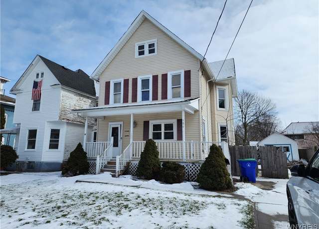 Property at 909 West Ave, Shelby, NY 14103, 4 beds, 2 baths
