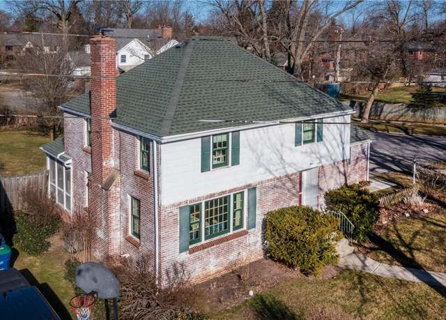 Property at 189 Berryman Dr, Amherst, NY 14226, 3 beds, 1.5 baths