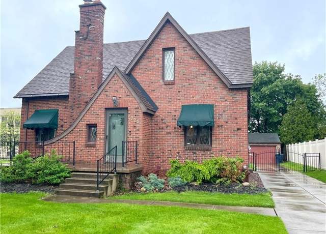Property at 225 S Shore Blvd, Lackawanna, NY 14218, 3 beds, 1.5 baths