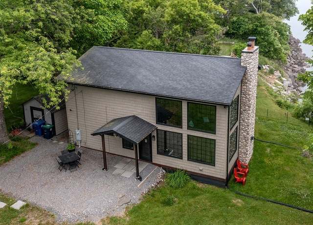 Property at 2300 Washington Ave, Wilson, NY 14172, 1 bed, 1 bath