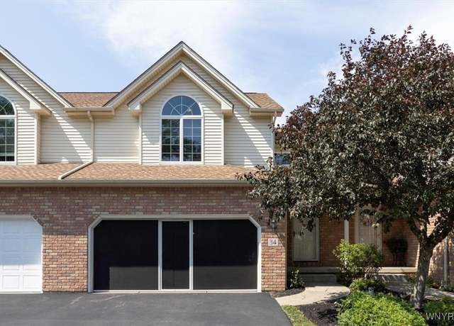 Property at 34 Westview Dr, West Seneca, NY 14224, 2 beds, 1.5 baths