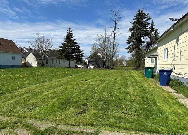 Property at 28 Clark St, Buffalo, NY 14206