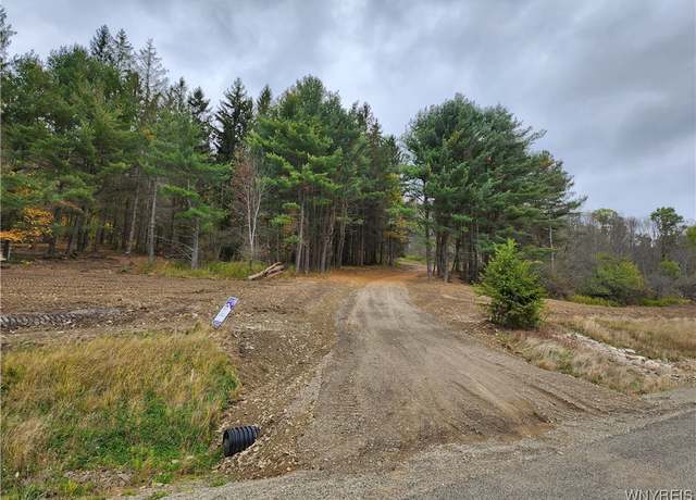 Property at 11 Sundance Rd, Ellicottville, NY 14731