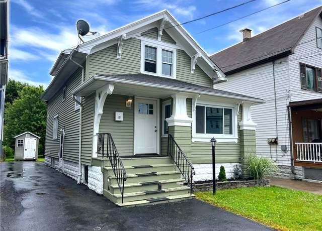 Property at 91 Hammerschmidt Ave, Buffalo, NY 14210, 3 beds, 2.5 baths