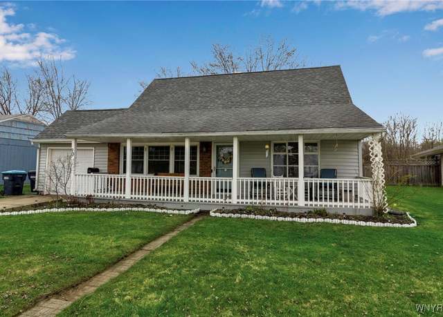 Property at 90 Schwegler Rd, Grand Island, NY 14072, 3 beds, 1.5 baths