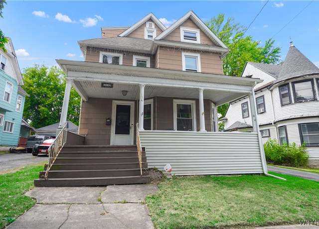 Property at 104 Cottage St, Lockport City, NY 14094, 6 beds, 2.5 baths