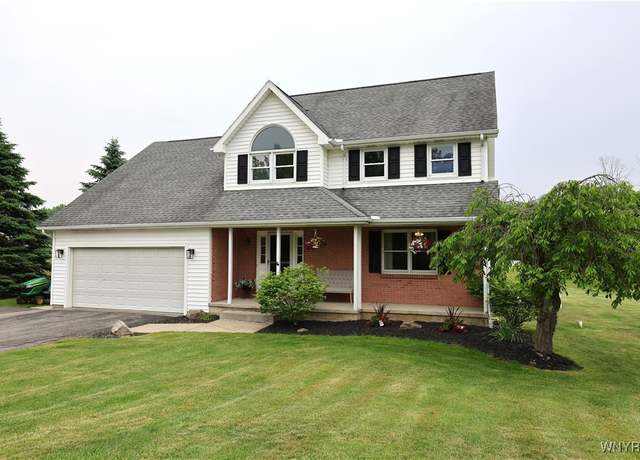 Property at 6025 E Canal Rd, Pendleton, NY 14094, 3 beds, 2.5 baths