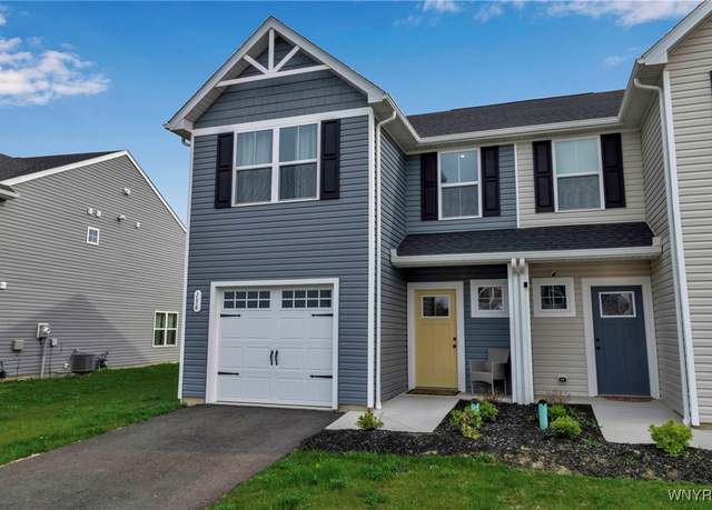 Property at 156 South Dr, West Seneca, NY 14218, 3 beds, 2.5 baths