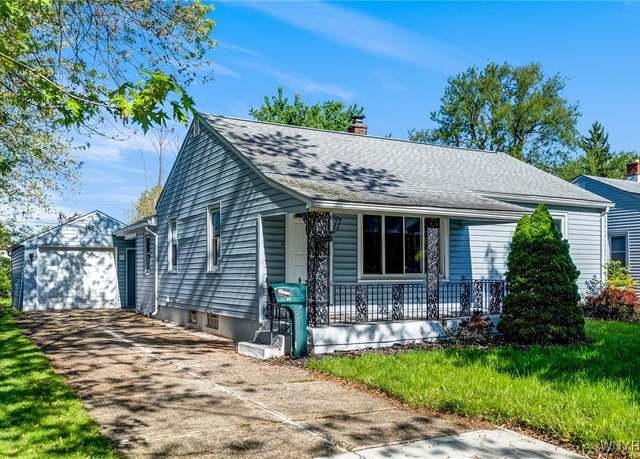 Property at 30 Toelsin Rd, Cheektowaga, NY 14225, 2 beds, 1 bath