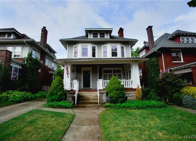 Property at 72 University Ave, Buffalo, NY 14214, 4 beds, 2.5 baths