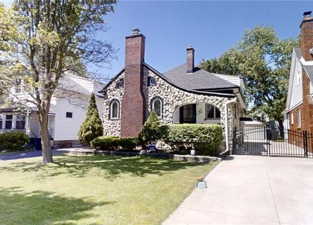 Property at 136 Louvaine Dr, Tonawanda-town, NY 14223, 3 beds, 2.5 baths