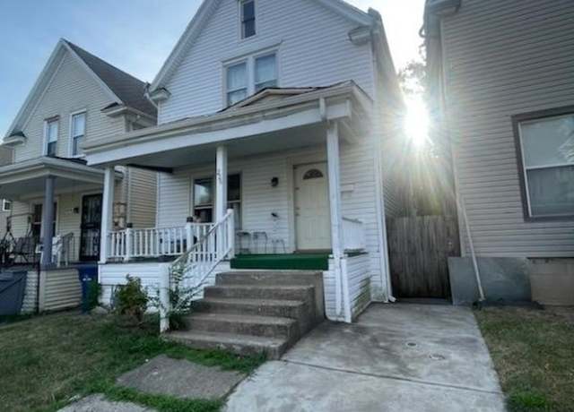 Property at 226 Waverly St, Buffalo, NY 14208, 5 beds, 2 baths