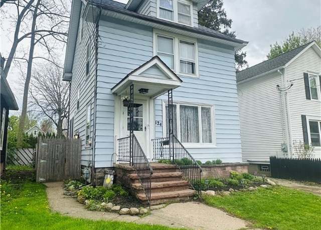 Property at 124 Chestnut St, Shelby, NY 14103, 3 beds, 1.5 baths