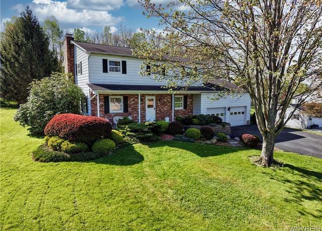 Property at 1604 Stardust Ln, Olean-city, NY 14760, 4 beds, 2.5 baths
